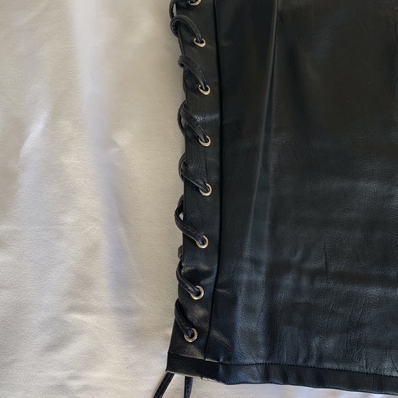 Revolve - by the way Leather Lace Up Top w/ Ties - Picture 3 of 11